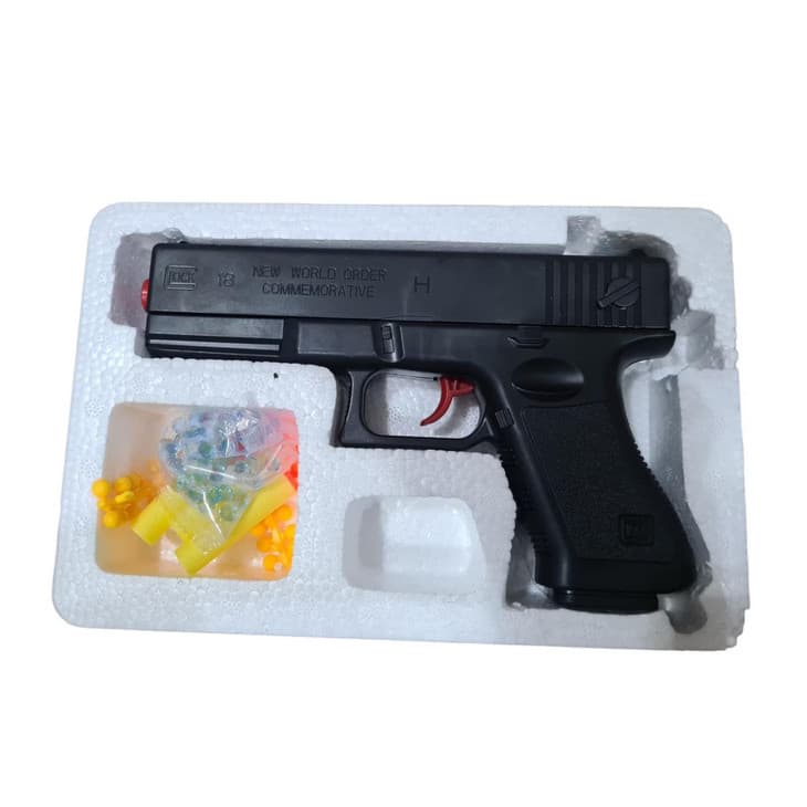 Pistol de jucarie tip Glock 18, incarcare manuala, 18 cm, 3 gloante moi din spuma cu ventuza, bile de gel orbeez si bile flexibile de silicon, negru lucios — varianta 2