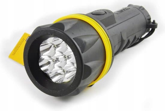Lanterna Kodak Robust 36, LED, 700 mW, 36 lm, 25 m, IP64, maner cauciucat, negru/galben — varianta 3