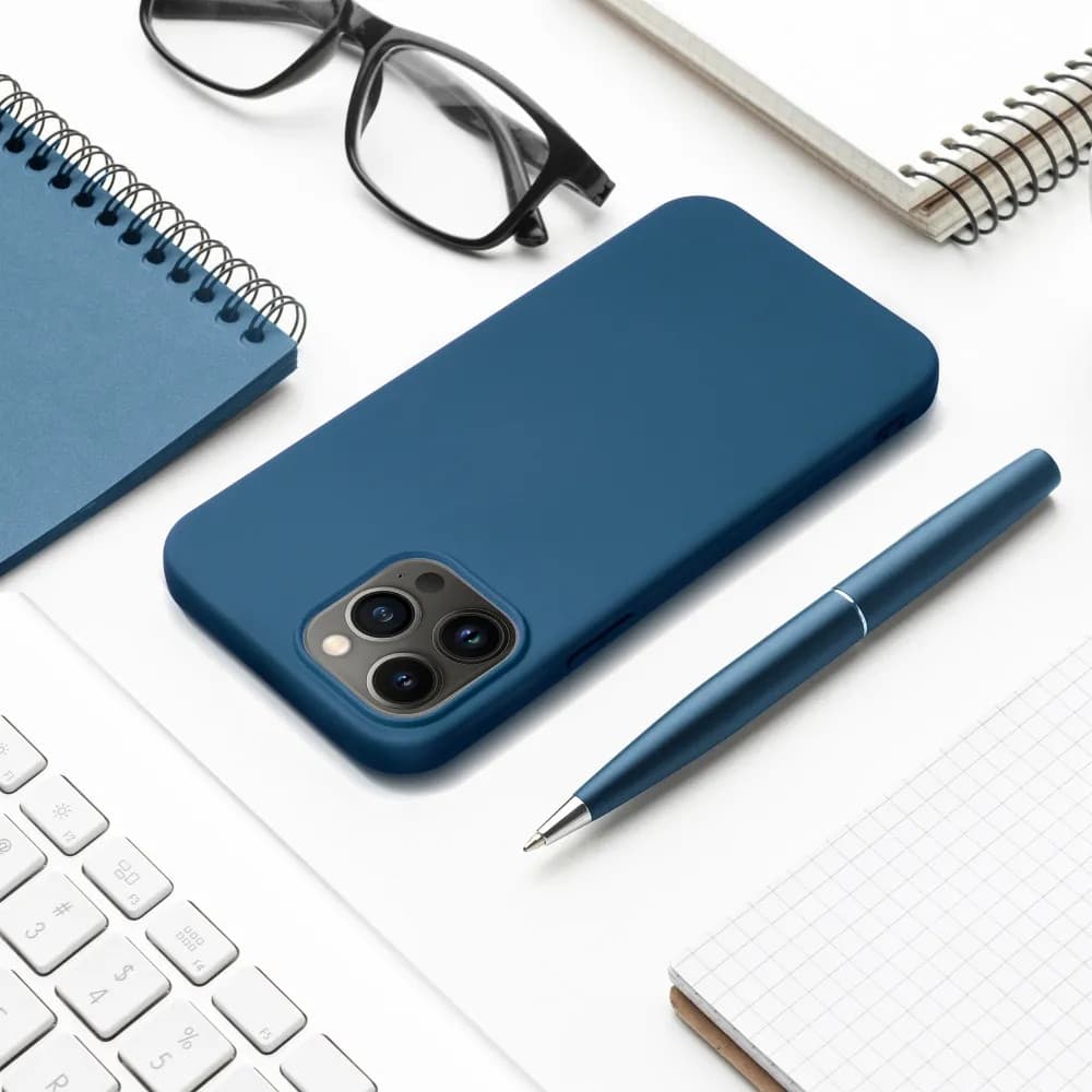 Husa Apple iPhone 14 Pro Max, Luxury Silicone, catifea in interior, albastra — varianta 9