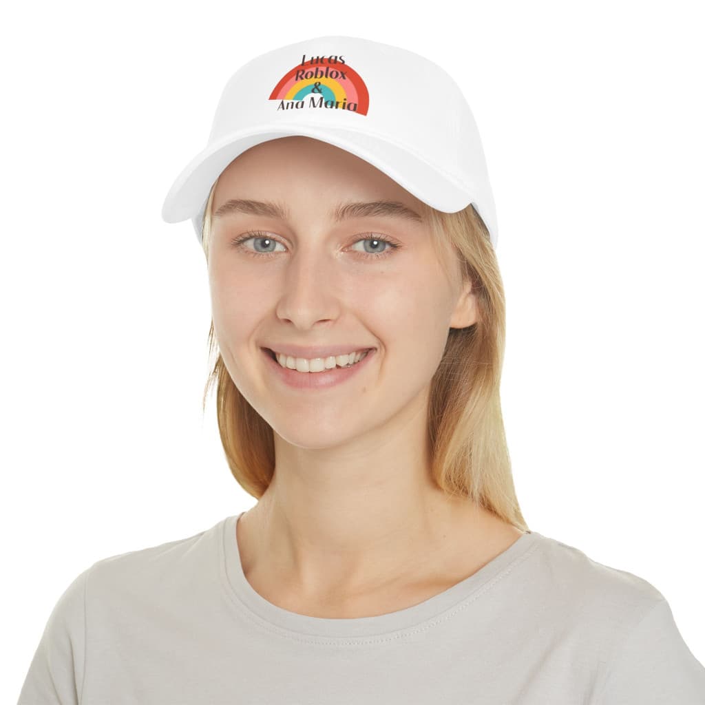 Sapca alba personalizata logo Ana si Lucas — varianta 4
