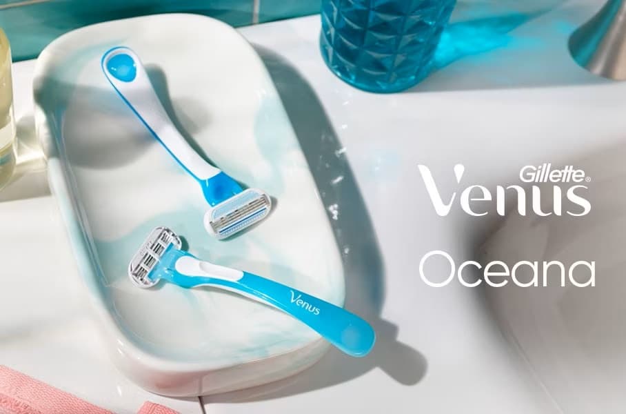 Set 4 aparate de ras Gillette Venus Oceana, 3 lame, banda lubrifianta cu aloe, alb/albastru — varianta 3
