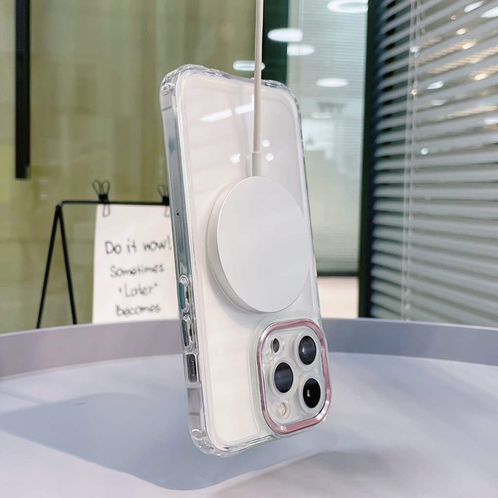 Husa de protectie Apple iPhone 12, MagSafe, protectie camere roz, transparenta — varianta 6