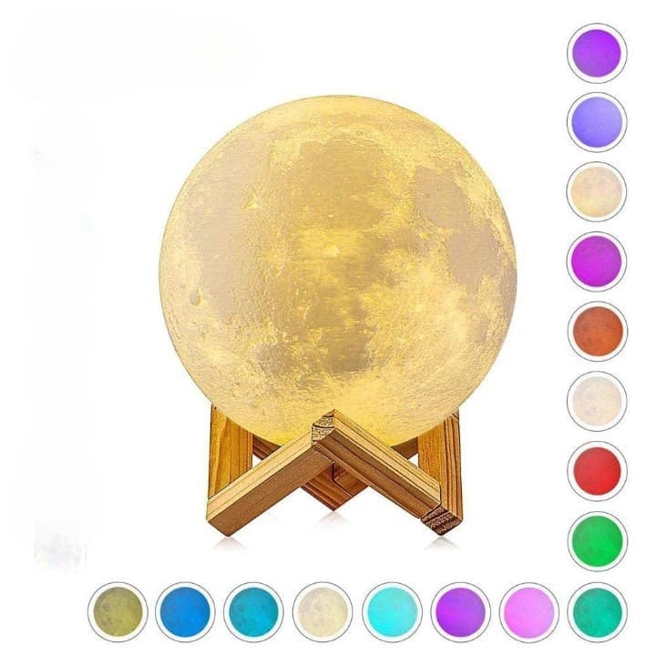 Lampa de veghe 3D Moon Light, lumina multicolor, alimentare baterii, 8 cm — principală