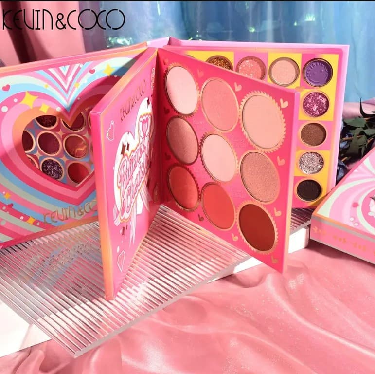 Paleta de Farduri Kevin&Coco, 59 culori, Stil Carte, 3 Straturi, Pudra Compacta, Clasic, Fara Sulfati, 14 x 14 cm, 80 g, multicolor — principală