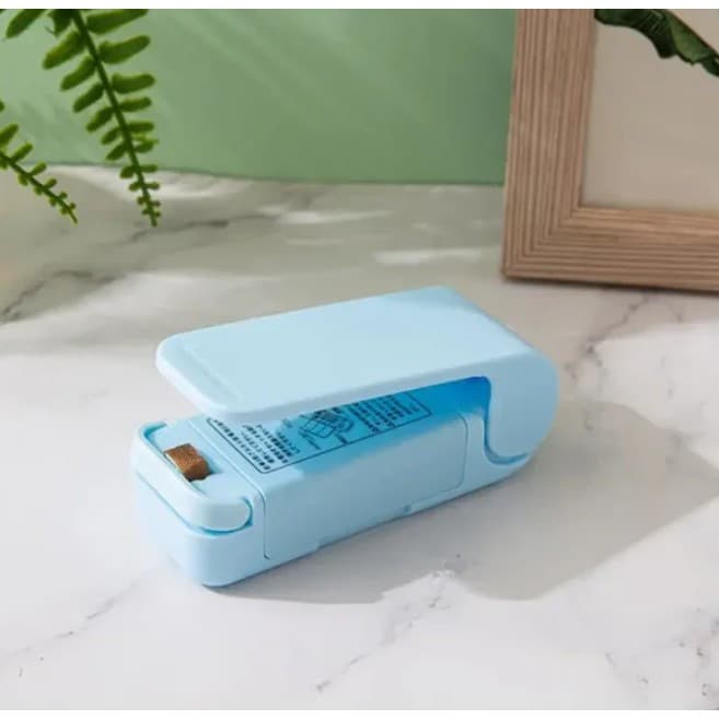 Mini aparat de sigilat pungi, etansare prin caldura, spate magnetic, albastru — varianta 4
