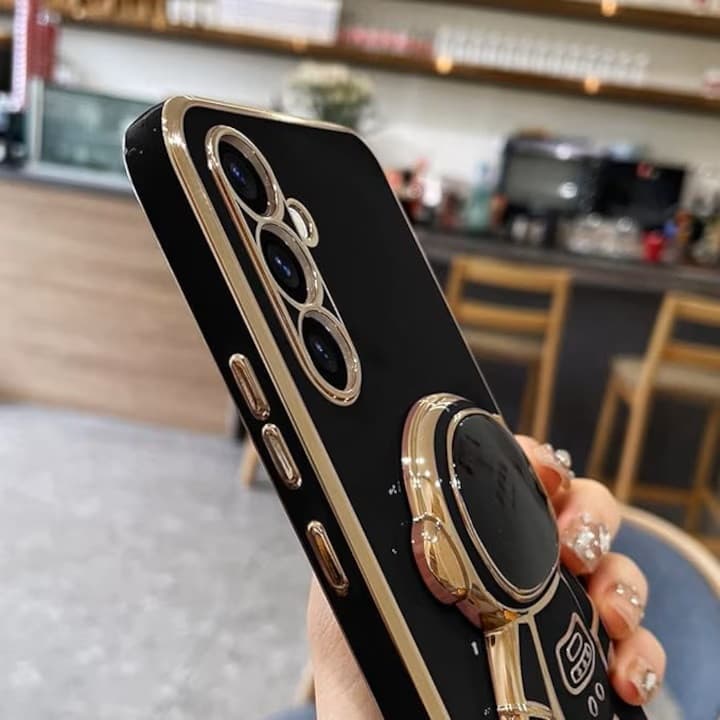 Husa Samsung Galaxy A15, Astronaut Case, protectie camera, functie stand expunere, neagra — varianta 4