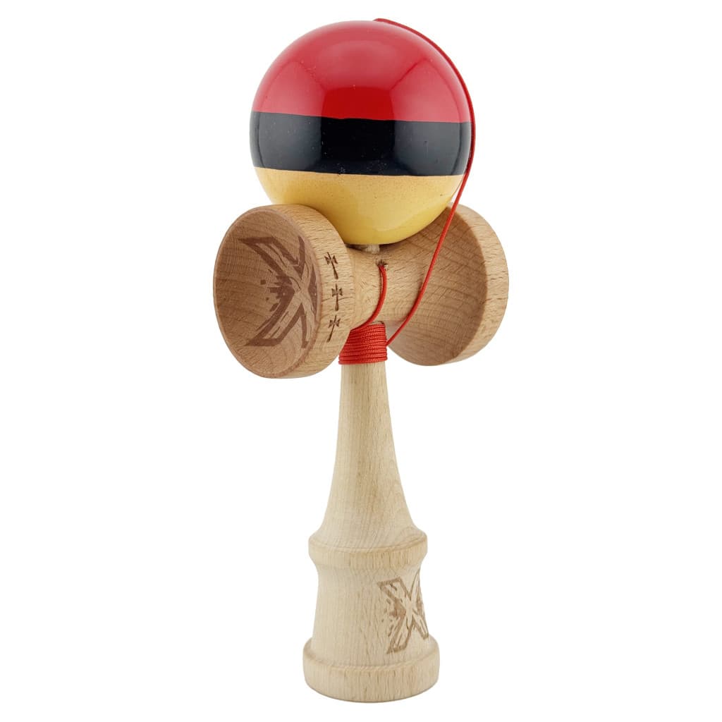 Jucarie lemn Kendama X, Super Sticky, cupe mari V2, gaura in basecup, rulment, ata rezerva, rosu/negru/galben — varianta 2