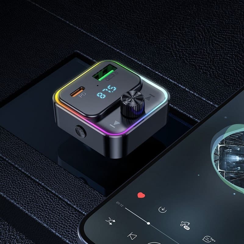 Modulator FM Hoco E81, Incarcare 30W, 2 porturi incarcare, Iluminare RGB, Bluetooth, negru — varianta 5