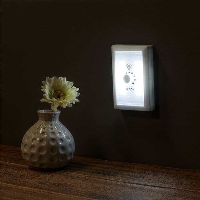 Lampa LED cu lumina reglabila, 9 nivele, 7.5 x 11 cm — varianta 3