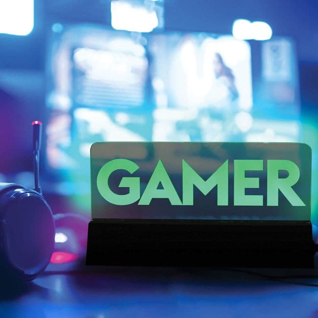 Lampa GAMER cu Lumina Verde 18.5x3x10cm — principală