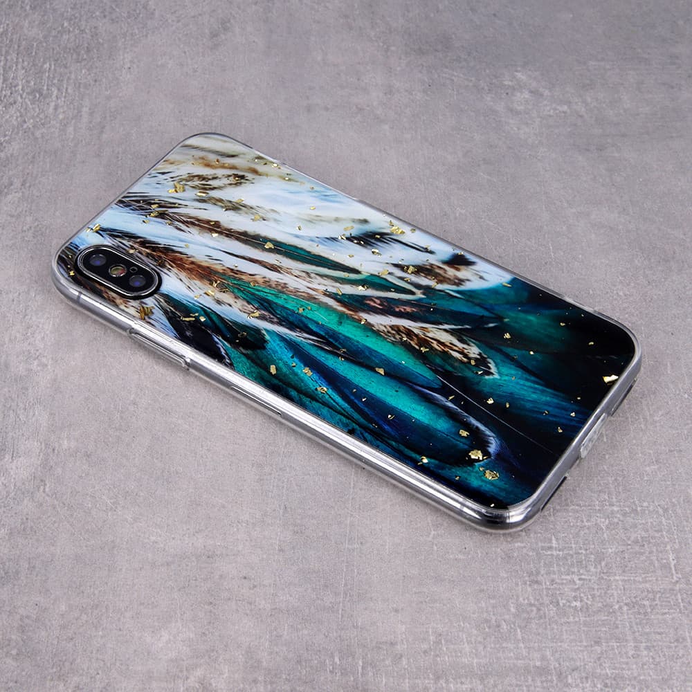 Husa Gold Glam pentru Apple iPhone 12/12 Pro, model Leaves 5