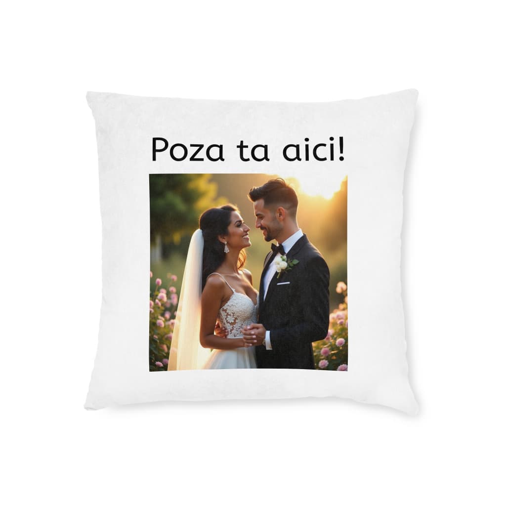 Perna decorativa personalizata, cu poza ta 40 x 40 cm, alba, mata, husa detasabila 1